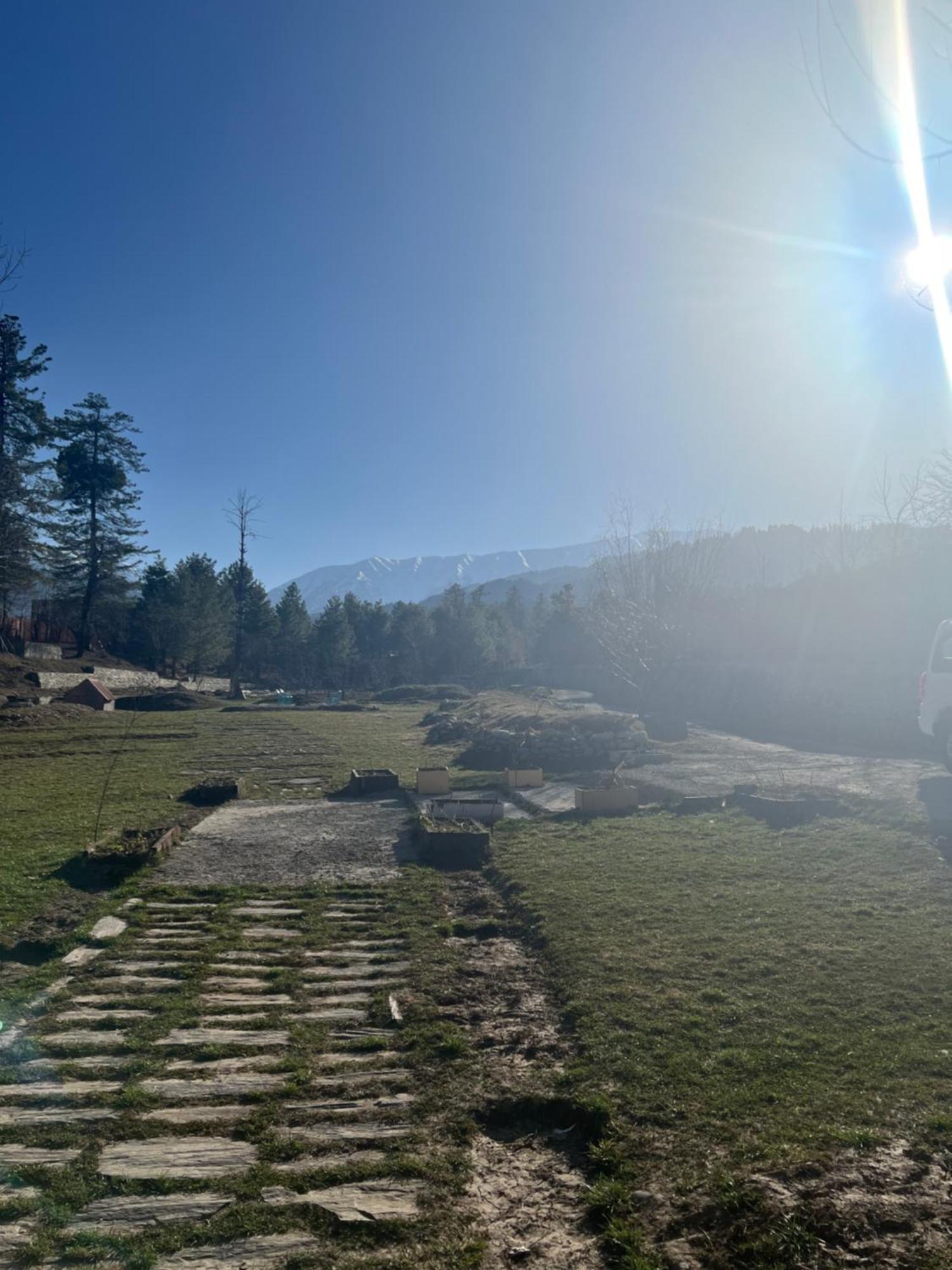 Jk'S The Trout Stream Βίλα Γκουλμάργκ Εξωτερικό φωτογραφία